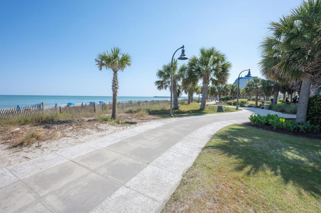 Apartament Oceanfront,Heated Pools,Boardwalk, Location,Views! Myrtle Beach Zewnętrze zdjęcie